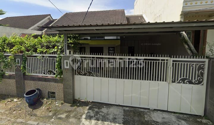 Dijual Rumah Pondok Maritim Indah Wiyung SHM Semi Furnish