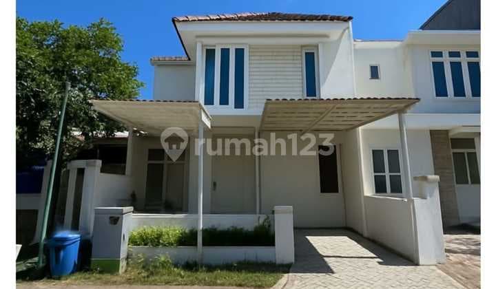 Dijual Rumah Renovasi Total Taman Puspa Raya 2 Lt