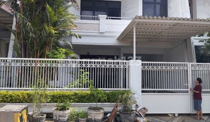For Sale, Darmo Harapan Utara House
