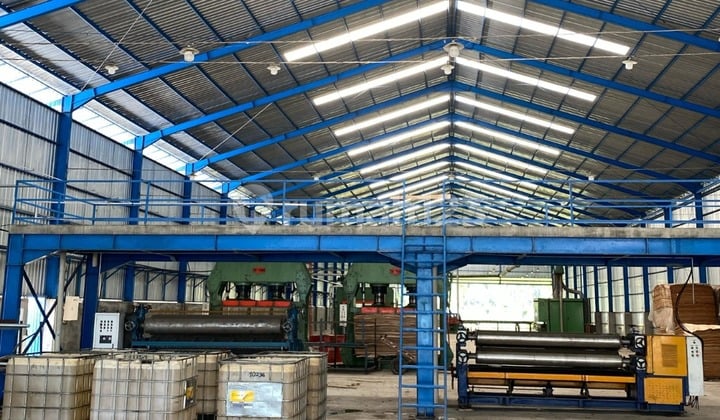 Dijual Pabrik Plywood Lumajang Include Mesin-Mesin