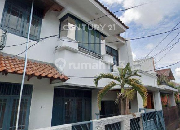 HOUSE FOR RENT ON JL CIPINANG BARU, 24-HOUR SECURITY