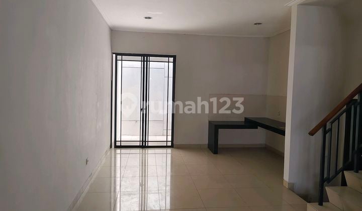 Disewakan Rumah Siap Huni Di Green Lake City 6 X 15