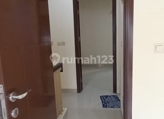 Disewakan Rumah Green Lake City Siap Huni 4 X 15