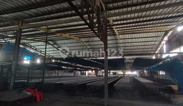 Disewakan Gudang Siap Pakai Luas 1000M2 Jakarta Barat