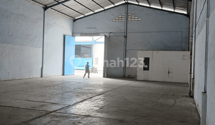 Jurumudi Warehouse 14x28m2, Main Road Location, 40" Container Access