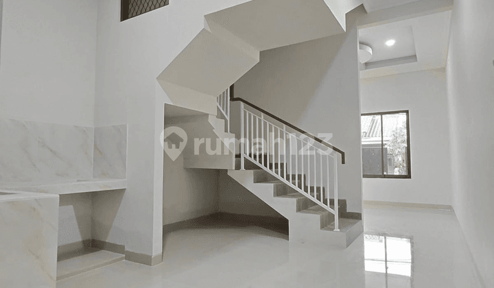 Rumah Baru Simprug Poris 4X15, SHM, Full Bangunan, Hadap Utara