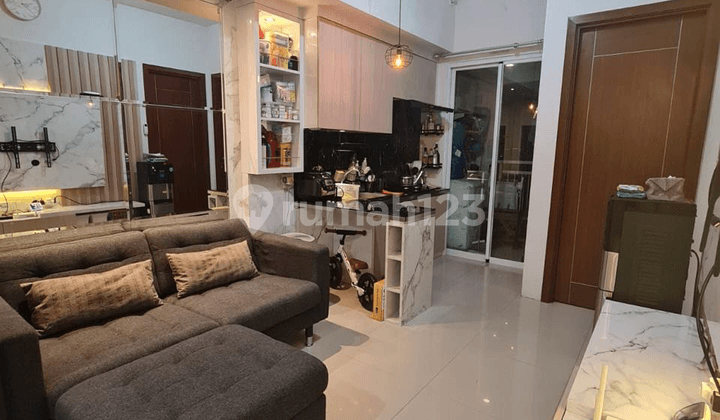 For Sale Vittoria Residence Daan Mogot Apartment, 2BR, Furnished