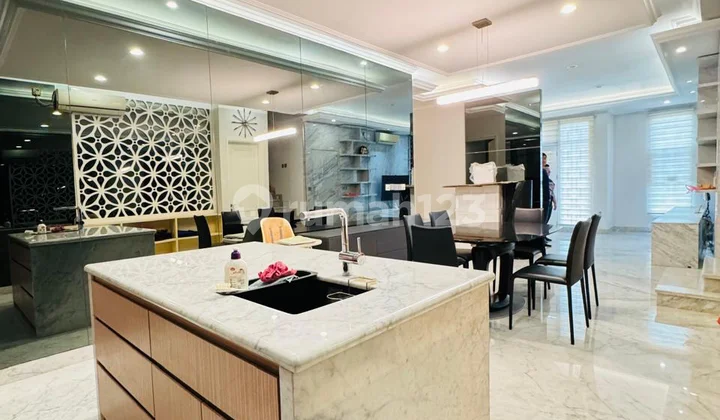 Latin America 10x18 Green Lake City, Freehold, Furnished, Ready to Occupy