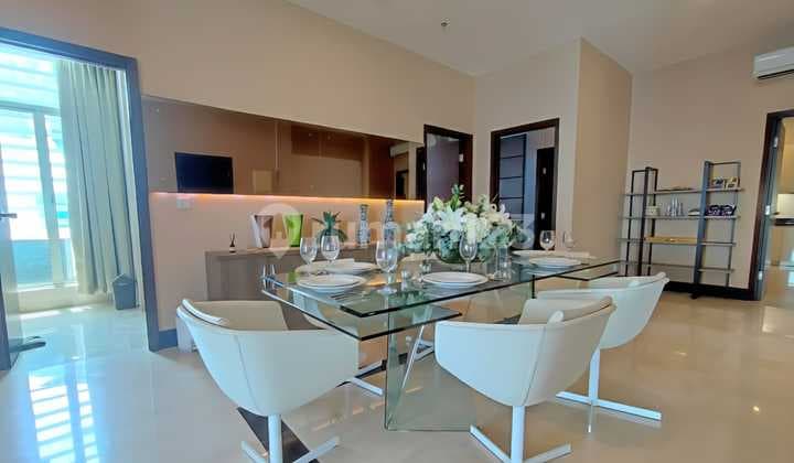 Casa Grande Penthouse Private Lift 3 + 1 Br Furnis 285Sq Cityview