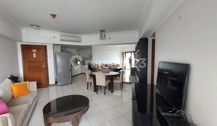 B U Sudirman Tower Condominium 3 Br 2Bh City View 110Sqm Furnish