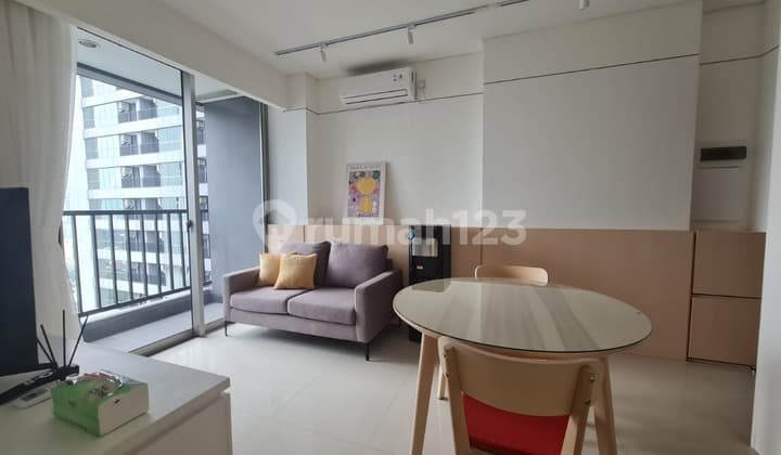 Newton 2 Br 1 Bh Furnished Bagus City View Luas 64sqm