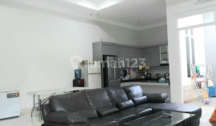 Rumah siap huni di Puri Anjasmoro