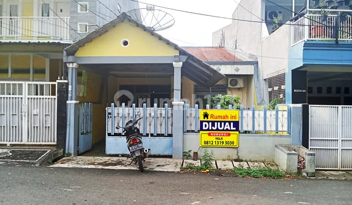 Rumah Paling Murah di Pondok Kelapa Masih Layak Huni