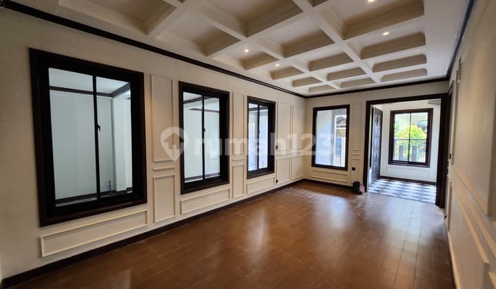 Rumah Mewah Siap Huni di Pondok Bambu Jakarta Timur