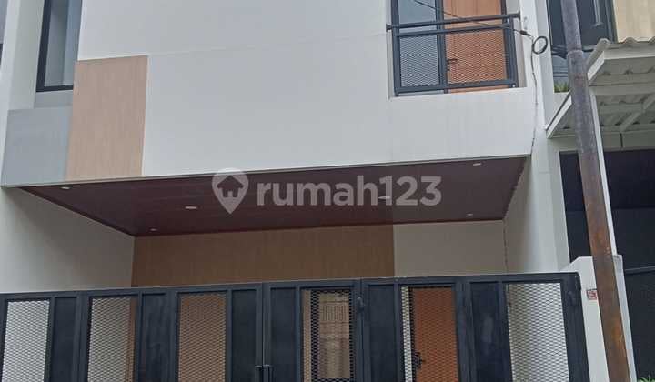 Rumah Brand New Siap Huni di Cipinang Jaya