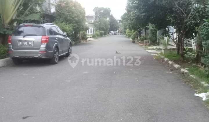 Rumah Lama LT 305 Hitung Tanah di Rawamangun