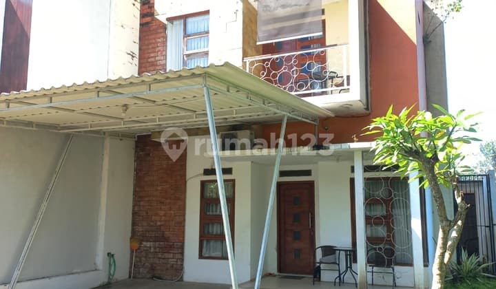 Rumah Cantik Modern 2 Lantai Dalam Perumahan Security 24 Jam di Dalam Ringroad Ketandan Banguntapan Dekat PLN Gedongkuning