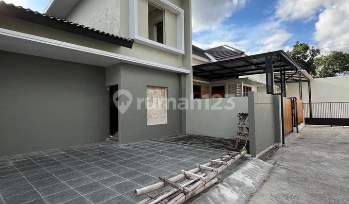 Rumah Baru Fresh Minimalis Modern Di Timur Jalan Kaliurang Km. 10 Ngaglik Sleman Dekat Pasar Gentan