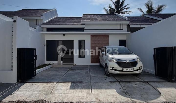 Rumah Baru Cantik Minimalis - Harga Ekonomis Siap Huni di Catur Harjo Sleman Dekat Rsud Sleman