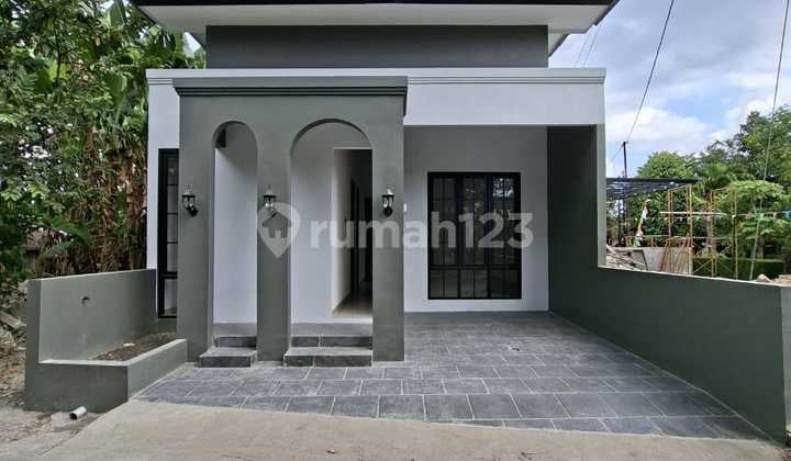 Murah !!!Rumah Siap Huni Estetik Limasan Modern Dekat Wisata Gerabah Kasongan dan Jalan Bantul