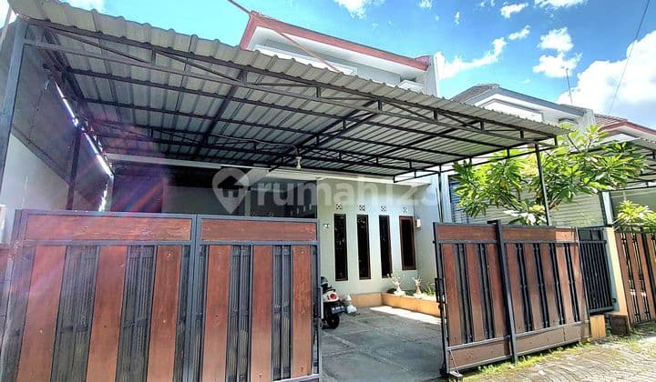 RUMAH MEWAH 2 LANTAI UNIT POJOK DI DEKAT AMPLAZ DALAM RINGROAD JANTI CATUR TUNGGAL DEPOK SLEMAN
