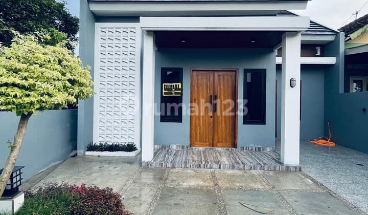 Rumah Baru Cantik Minimalis Siap Huni Unit Hook Di Jalan Godean Km 9 Sleman