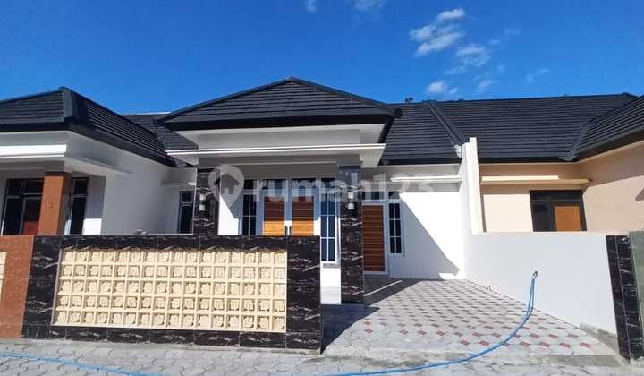 Rumah Baru Cantik Limasan Modern Siap Huni 5 Unit Dalam Cluster 10 Unit Di Potorono Banguntapan Bantul Dekat Jogja Tv