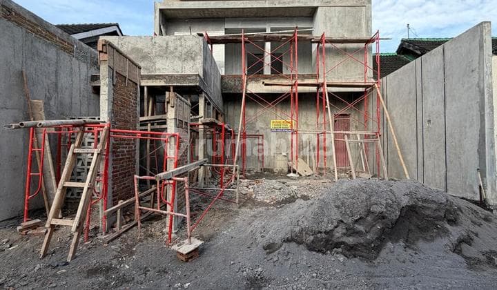 Rumah Mewah Kontemporer Modern 2 Lantai - Semi Furnished di Purwomartani Kalasan Sleman Dekat Swalayan Pamela 7