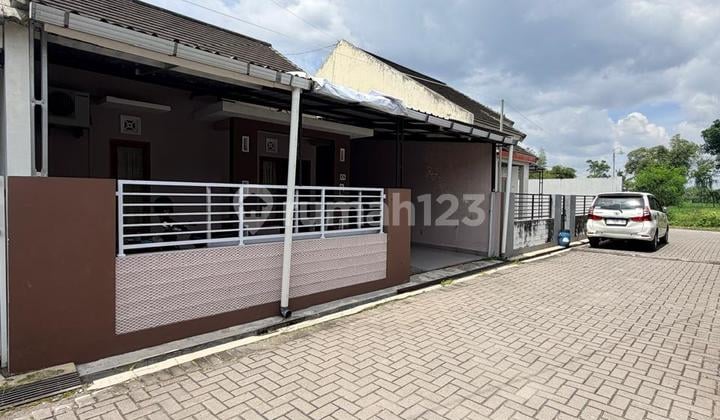 Rumah Cantik Minimalis Dalam Perumahan di Kalitirto Berbah Sleman Dekat Spbu Berbah