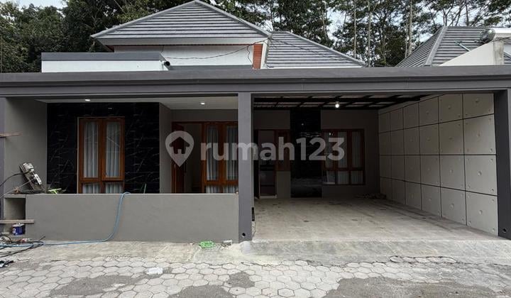 Rumah Mewah Limasan Modern Harga Murah Dalam Cluster di Pucangan Jalan Kaliurang Km 13 Ngemplak Sleman