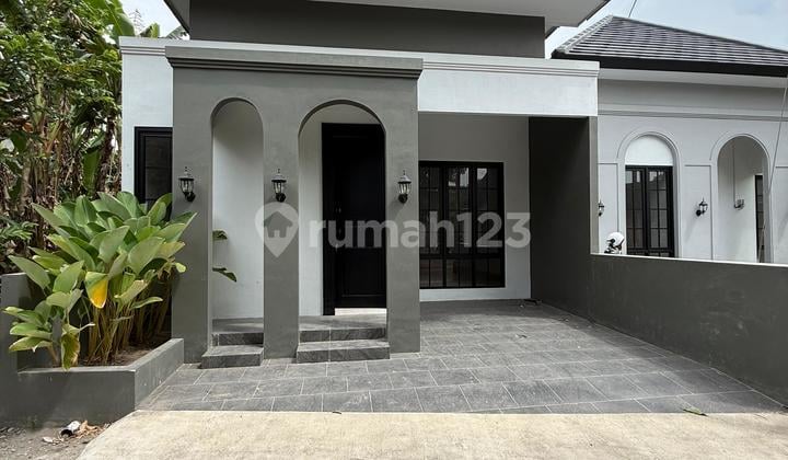 Murah Banget !Rumah Siap Huni Estetik Limasan Modern Dekat Wisata Gerabah Kasongan dan Jalan Bantul