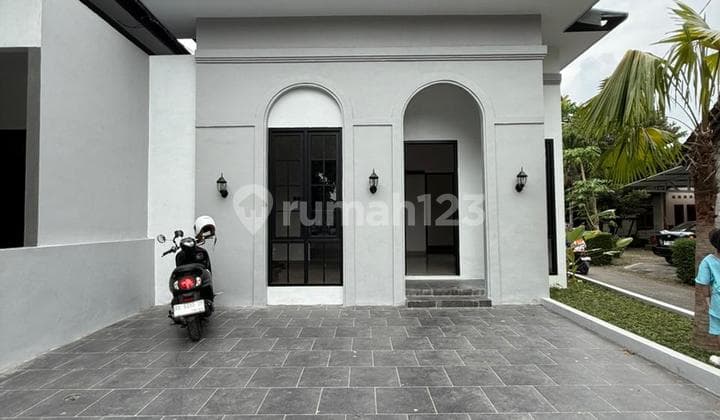Murah !!!Rumah Siap Huni Estetik Limasan Modern Dekat Wisata Gerabah Kasongan dan Jalan Bantul