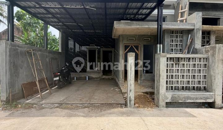 Rumah Mewah Limasan Modern Berkualitas Dalam Cluster 8 Unit di Margoluwih Sayegan Sleman Dekat Pasar Godean dan Rs. Athurot