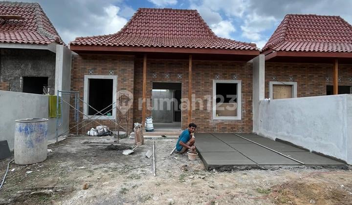 Rumah Baru Etnik Klasik Bata Ekspose Jawa Modern Dalam Perumahan Di Turi Sleman