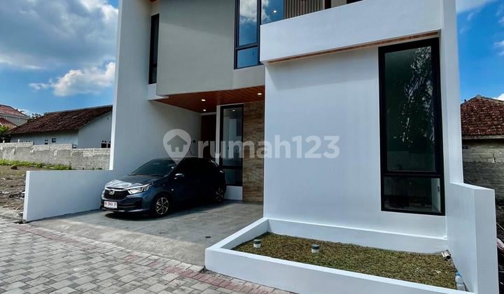 Rumah Mewah Kontemporer Modern 2 Lantai Dalam Perumahan Buana Regency Jalan Kaliurang Km. 13 Ngaglik Sleman Dekat Kampus Uii