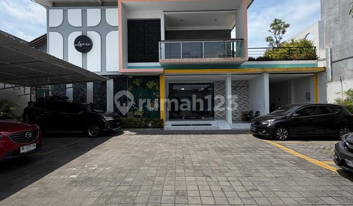 Hotel 38 Kamar Full Furnished Include Managemen Nya Tinggal Melanjutkan Saja di Dekat Kampus Umy Terpadu