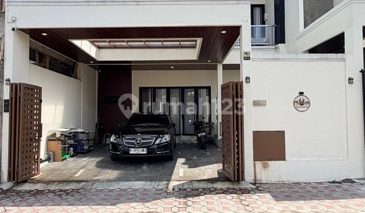 Rumah Mewah 2 Lantai Modern Full Furnished di Area Premium Jalan Kaliurang KM 7 Sinduharjo Ngaglik Sleman Dekat ke Kampus Ugm