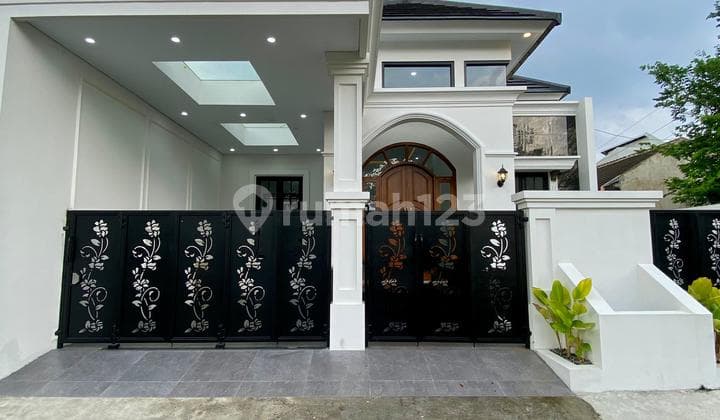 Rumah Mewah Klasik Modern - Berkualitas Premium Di Jalan Kaliurang Km. 13 Sukoharjo Ngaglik Sleman