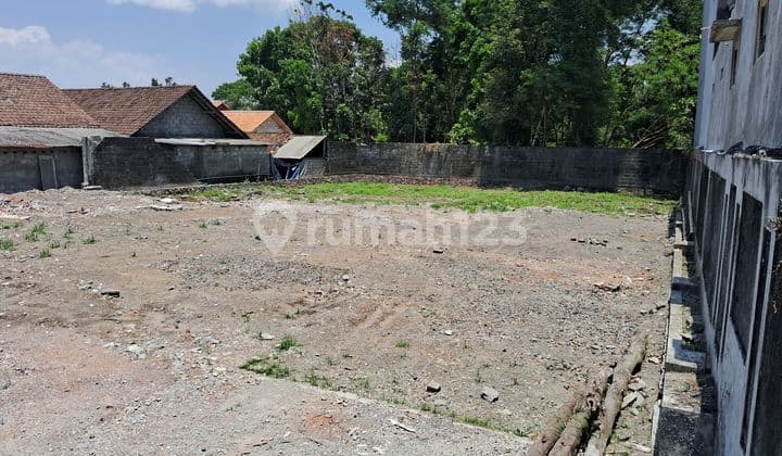 Tanah Cantik SHM Pekarangan di Banjarsari Ngaglik Sleman Dekat Lapangan Klidon