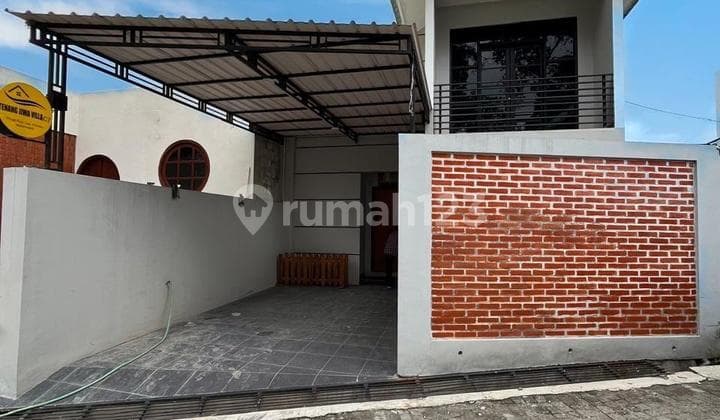 Modern and Aesthetic Villa - Ready to Operate Fully Furnished in Villa Area Residential, Palagan Road Km. 16 Donokerto Sleman