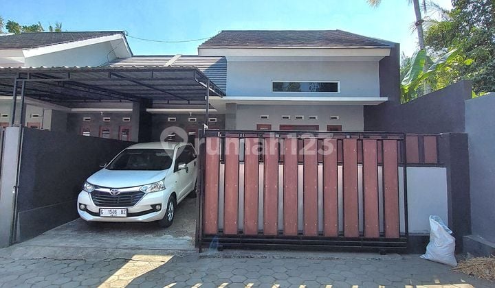 Rumah Baru Cantik Minimalis - Harga Super Murah Istimewa Dalam Cluster 10 Unit di Cebongan Mlati Sleman