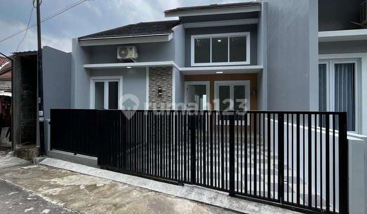 Rumah Baru Mewah Modern - Harga Murah Dengan Sisa Tanah Luas Di Purwomartani Sleman Dekat Perum Pertamina