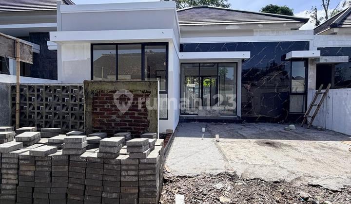 Murah Banget‼️Rumah Mewah Limasan Modern dengan Tanah Luas Dalam Cluster di Wonolelo Jalan Kaliurang KM 13 Ngemplak Sleman