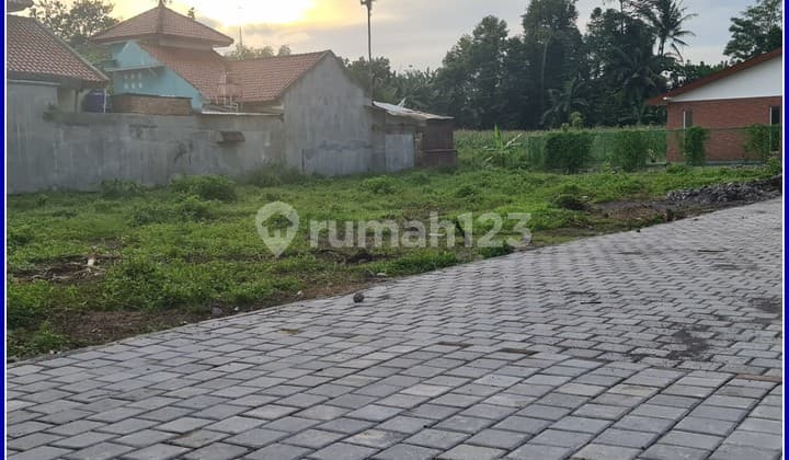 3 Minutes to Al Azhar, Land for Sale in Jogja, Ideal for Exclusive Boarding House