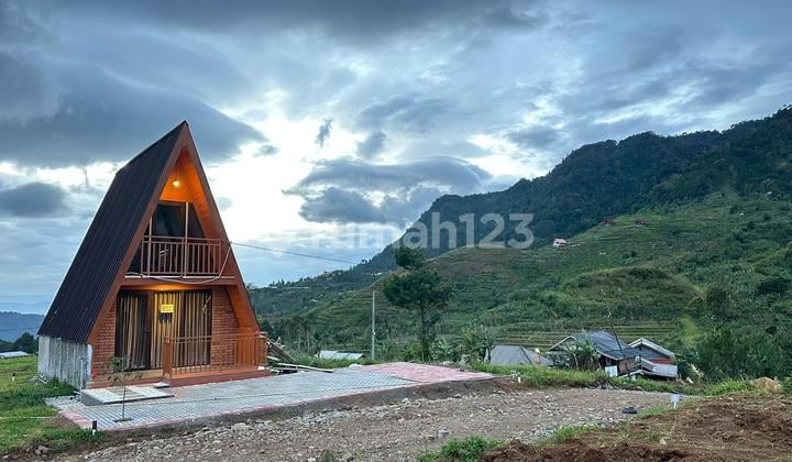 Dijual Villa 1000 Mdpl Panoramic Highland Bogor