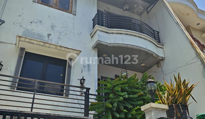 Duri Kepa House, West Jakarta Strategic Location