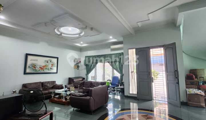 Muara Karang Block 3 House, Strategic Location North Jakarta
