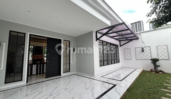 Luxury House in Pondok Labu, South Jakarta, Near Cilandak Town Square (Citos) Mall