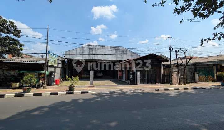 Gudang Kayu Klender Jakarta Timur Lokasi Strategis