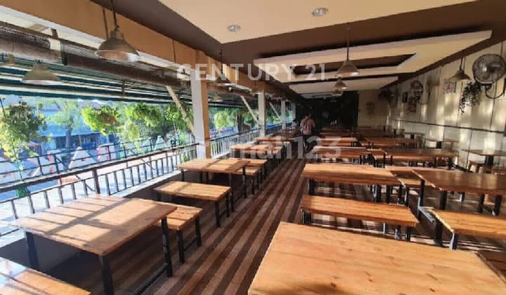 For Rent Ex Cafe/ Ex Restaurant in Rawamangun Culinary Center